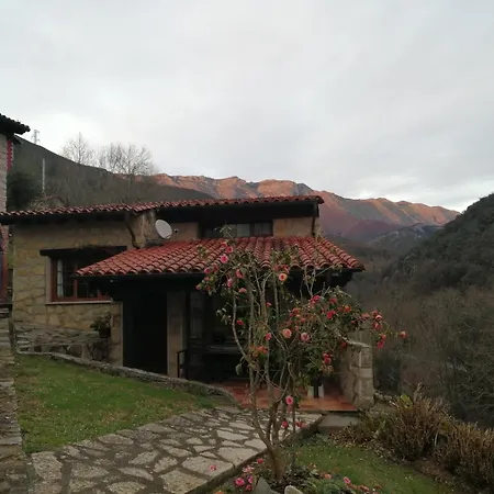 El Ardinal Apartamento Arenas De Cabrales